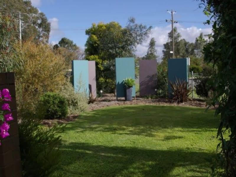Loddon River Motel Kerang Buitenkant foto